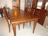 DINING ROOM WOOD TABLE & 4 CHAIRS