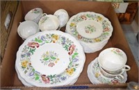 Bx Royal Doulton Stratford China