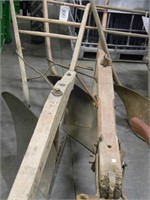 WOOD BEAM WALKING PLOW