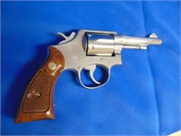 Smith & Wesson Revolver 64, 38 Special