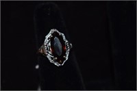 Sterling Silver Filigree Ring w/ Garnet Size 7