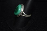 Size 9 Sterling Silver Ring w/ Malachite