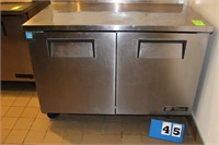 True TWT-48 Work Top Refrigerator