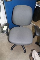 (2)Rolling Office Chairs