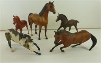 Lot of 5 Breyer Horses