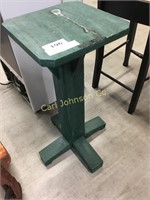 WOODEN GREEN PLANT STAND