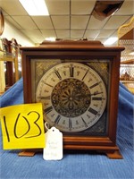 Linden multi-chime mantle clock, key