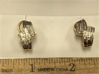 14K yellow gold earrings, with 125 diamonds, total