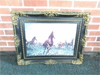 Vintage 28"x2' horse picture frame is plastic