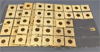 Large lot of Lincoln Head cents, dates range from