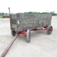 John Deere triple box seeder wagon