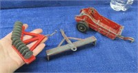 old metal hubley toy manure spreader -2 other toys