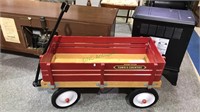 Radio Flyer town and country red wagon with