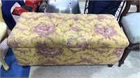 Nice upholster bench with storage underneath, the