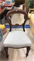 Victorian walnut side chair with the open back,