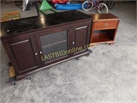 WOODEN ENTERTAINMENT CENTER & WOODEN END TABLE