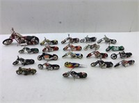 (21) Model Motorcycles