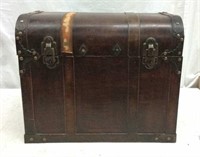 Beautiful Antique Looking Trunk - 8A