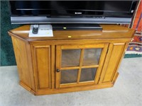 47" Oak corner TV cabinet with door with 4 glass