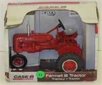 Ertl Farmall B Tractor, 1/16