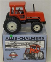 Ertl AC 8070 w/Duals & MFWD Nat. Farm Toy Museum
