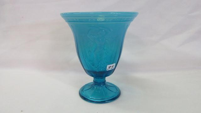 Fenton Glass Auction Glover/ Snow collection