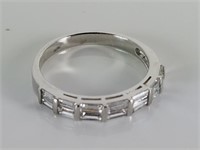 STERLING SILVER BAND RING