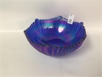 Carnival Glass Bowl - 9" Dia x 3" Deep