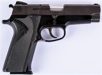 Gun Smith & Wesson 910 Semi Auto Pistol in 9mm