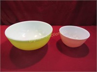 Vintage Mixing Bowls - 2pc Lot