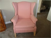 PINK ACCENT CHAIR