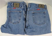 (2) Pairs Men's WRANGLER Jeans (Size 34 X 30)