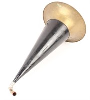 WITCHES HAT PHONOGRAPH SPEAKER HORN