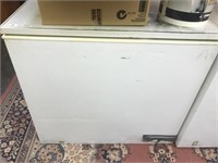 CHEST TOP FREEZER