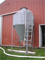 2 - Ton Bulk Bin w/ 40'+ Flex Auger