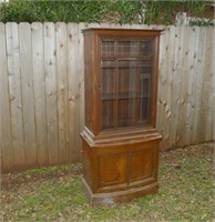 Antique hutch