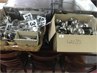 TRAY OF SUGAR SHAKERS, TABLE NUMBERS, SERVING DISH
