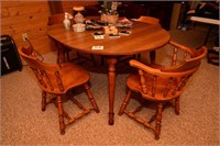 HARDROCK MAPLE TABLE & 4 COLONIAL MAPLE CHAIRS
