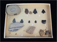 Lot, utensils and arrowheads of the Lenni Lenape