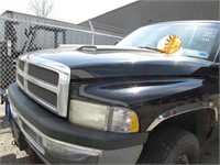 1999 Dodge Ram 2500 1B7KF23Z4XJ568592