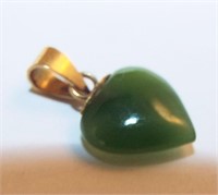 14k Gold And Green Hardstone Heart Pendant
