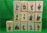 (13) The International Santa Claus Collection