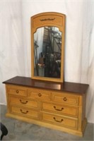 7-Drawer Dresser w/ Mirror 6A