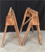 2 Wood Sawhorses 5A