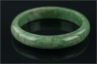 Burma Green Jadeite Bangle