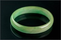 Burma Green Jadeite Carved Bangle