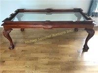 MAHOGANY COFFEE TABLE WITH INSET GLASS TOP