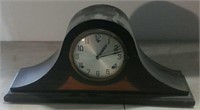 William L Gilbert Clock Co. Mantle clock
