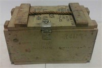 Wood military mortar box