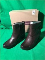CLARKS WOMEN LEATHER BOOTS SIZE 7.5